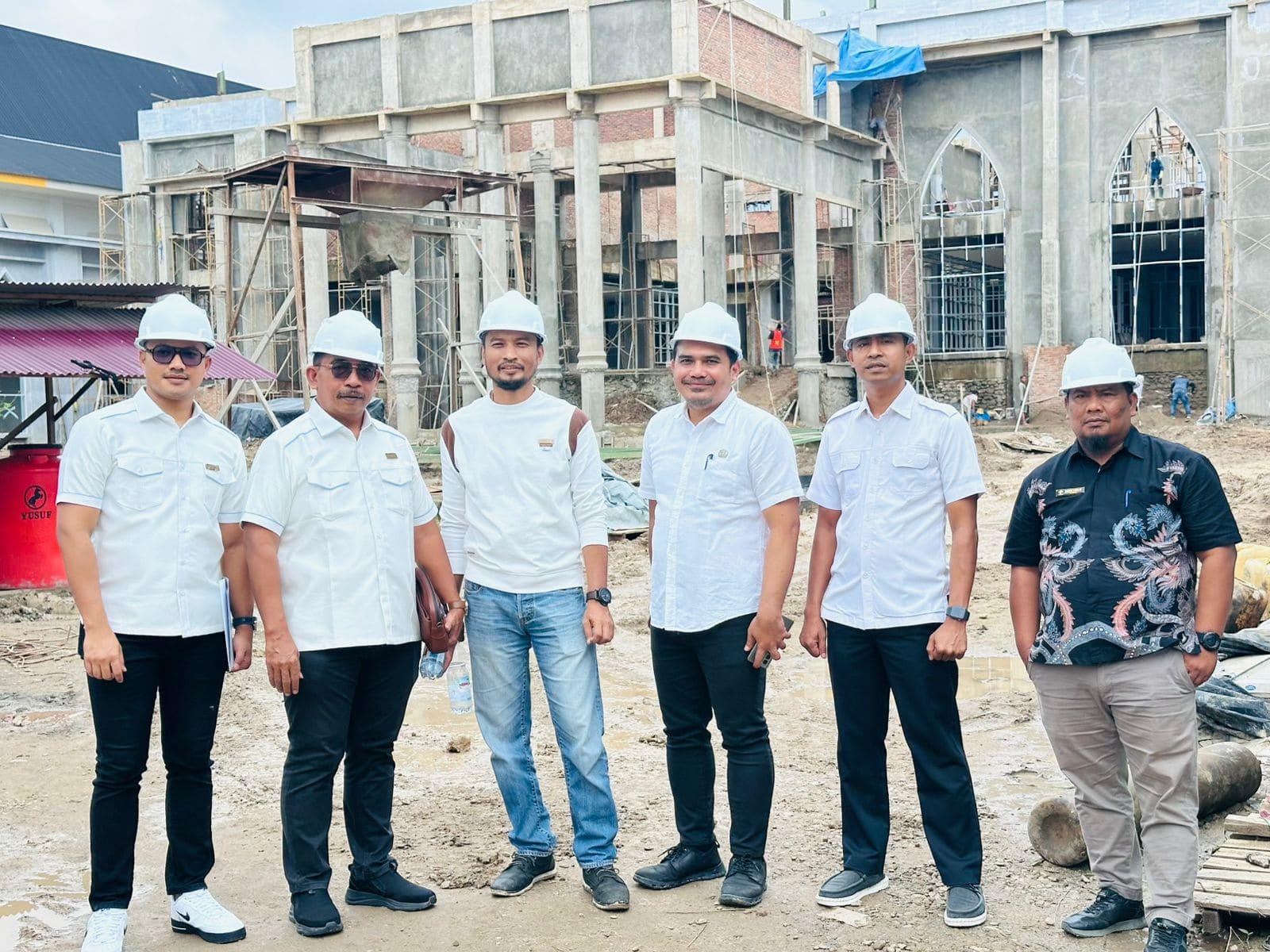 Dirut BPR Rohul Anggi Firmansyah bersama Dirut BPR Daerah lainnya