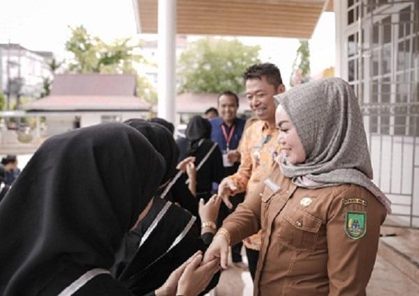 Kegiatan ramah tamah Bupati Rohil dan Bujang Dara