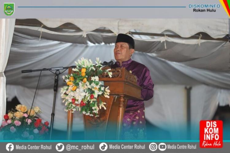 Bupati Sukiman menutup secara resmi MTQ 24 Rokan Hulu
