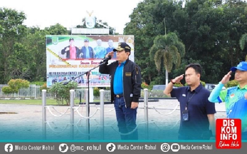 Bupati Sukiman pimpin apel gabungan