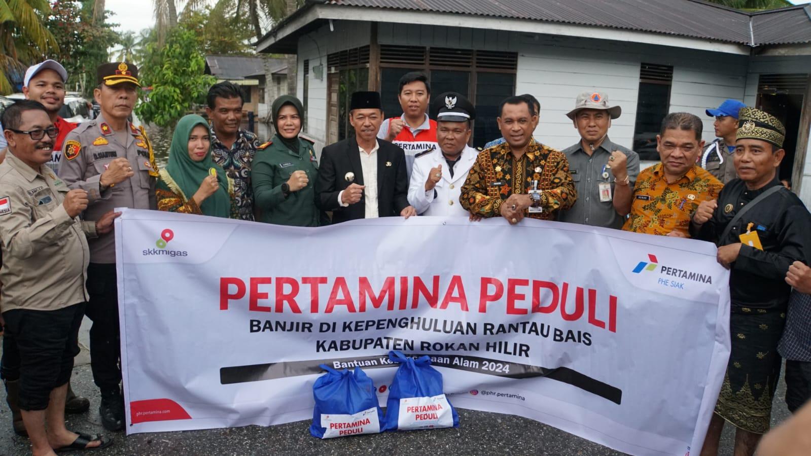 Tim PHR bersama Bupati Rohil di lokasi warga terdampak banjir