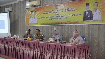 Kepala Diskominfotiks Indra Gunawan pimpinkegiatan Forum Data Statistik Sektoral