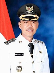 Bupati Rohil Afrizal Sintong