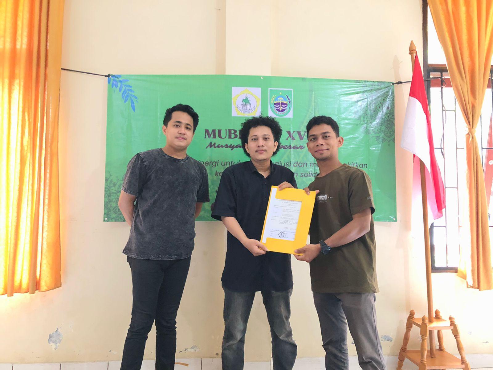 Ilham Hsb foto bersama Mantan Ketua Mahasiswa Riau Jakarta Riski Beradat