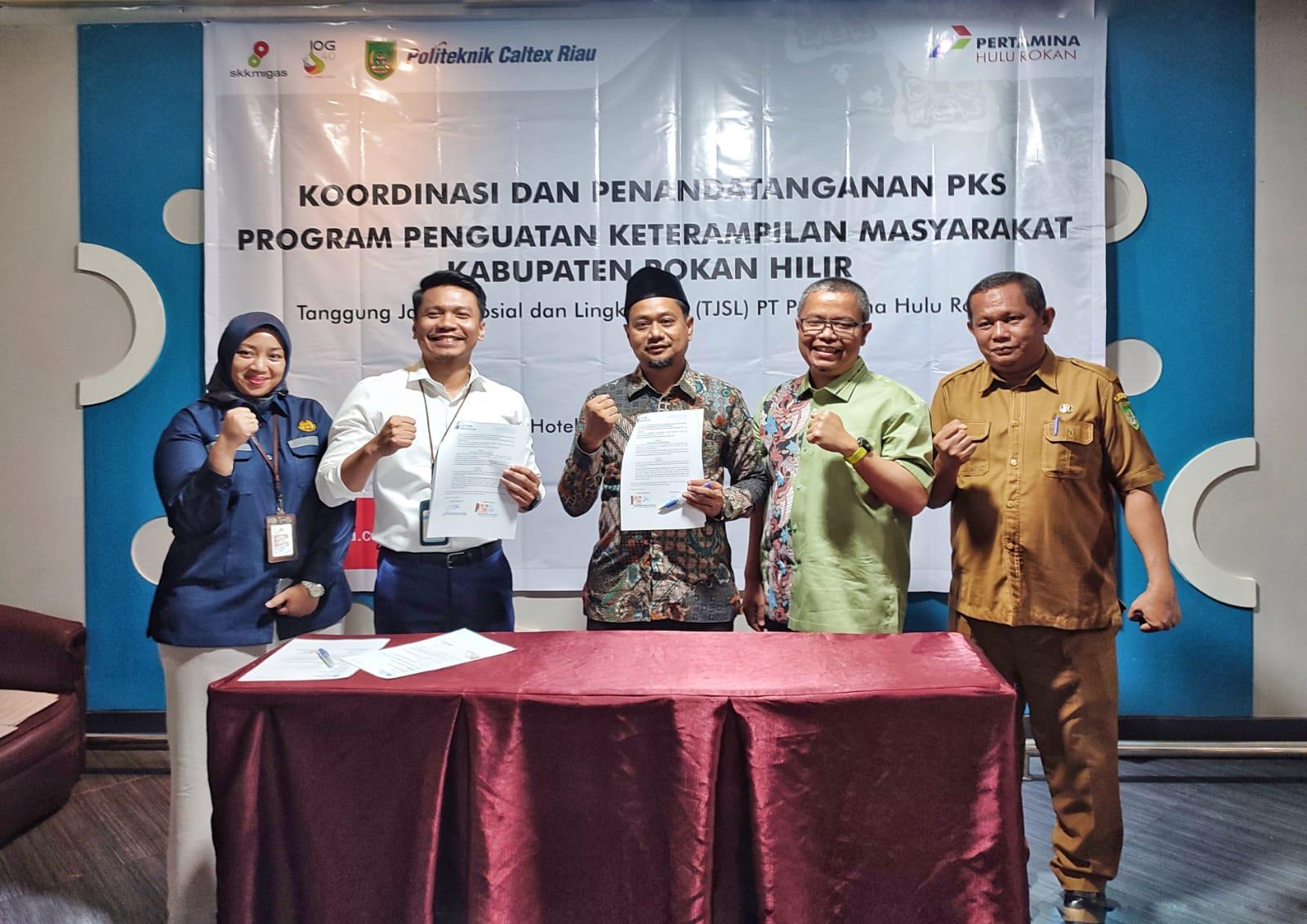 Penandatanganan MoA antara PCR dan 10 LPK serta HILLSI