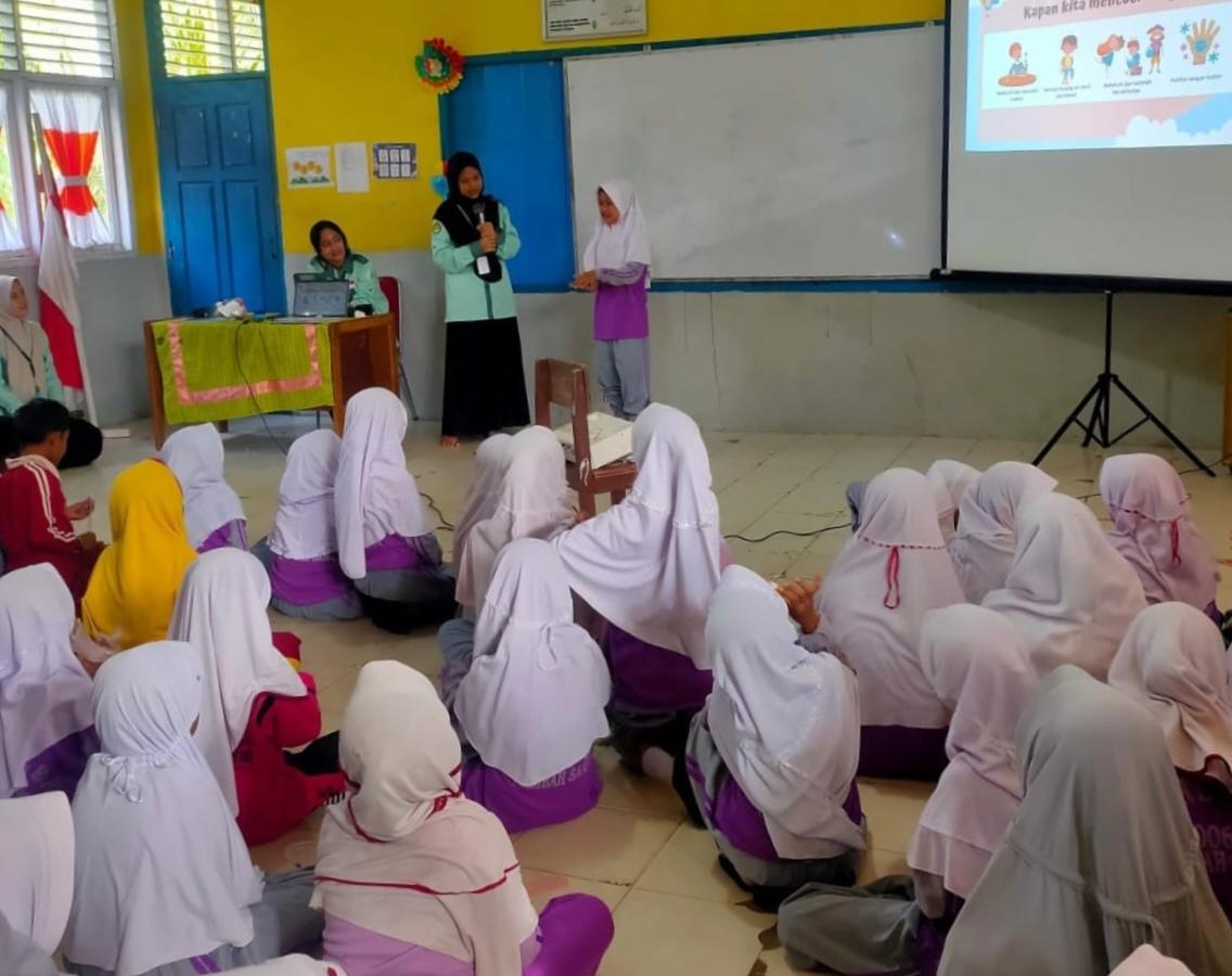 Siswa-siswi SD Negeri 006 Rambah Samo antusias mengikuti kegiatan