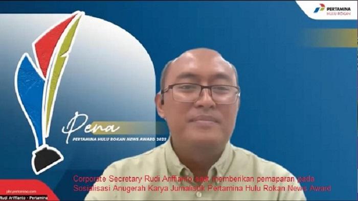 Corporate Secretary Rudi Ariffianto saat memberikan pemaparan pada Sosialisasi Anugerah Karya Jurnalistik PENA