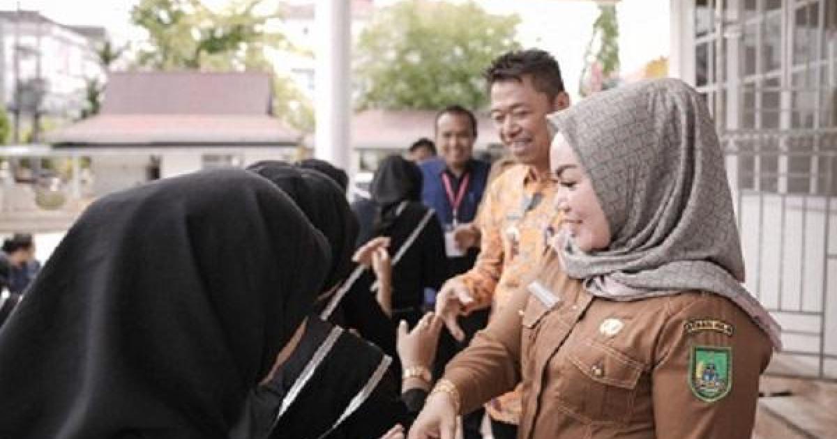 Kegiatan ramah tamah Bupati Rohil dan Bujang Dara