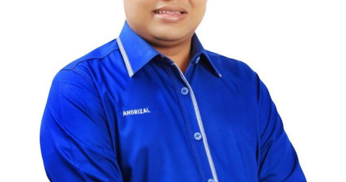 Ketua DPD PAN Rohul Andrizal