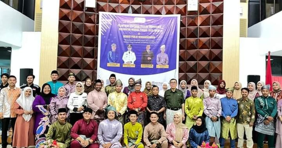 Ketua Permaskab Meranti foto bersama pengurus Hipmam-Pekanbaru