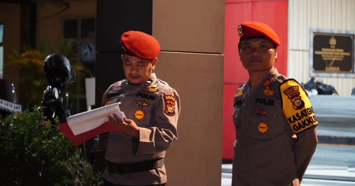 Kasat Reskrim Raja Kosmos di salah satu pusat kegiatan masyarakat