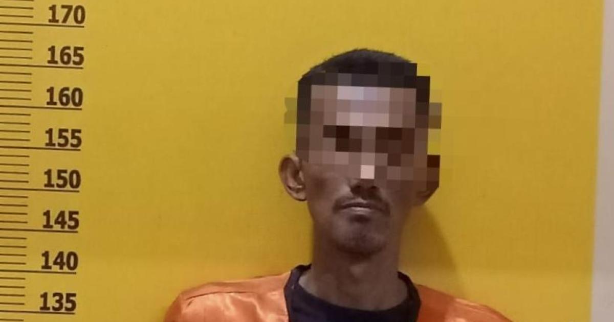 Pria inisial AU, terduga pelaku begal yang ditangkap Polres Kuansing