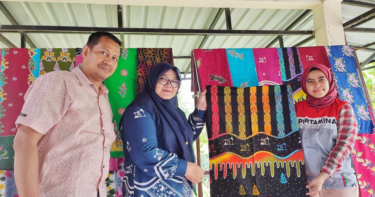 Koleksi Batik Mandau kreasi  ibu-ibu PKK