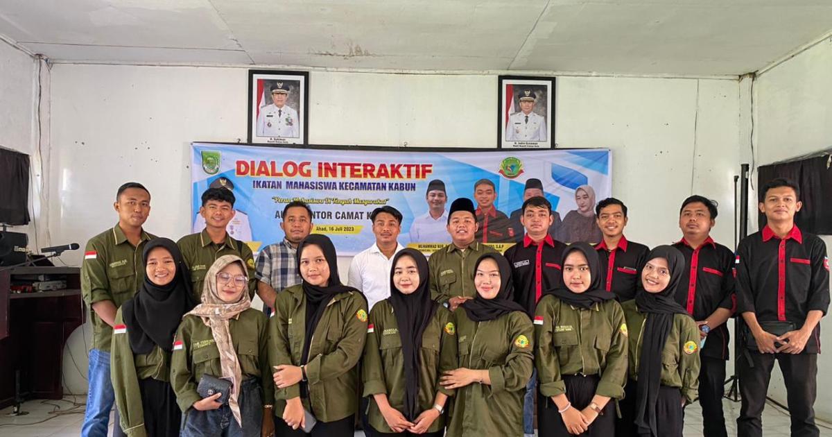 Pengurus IMKK, Mahasiswa KKN dan Pemateri foto bersama