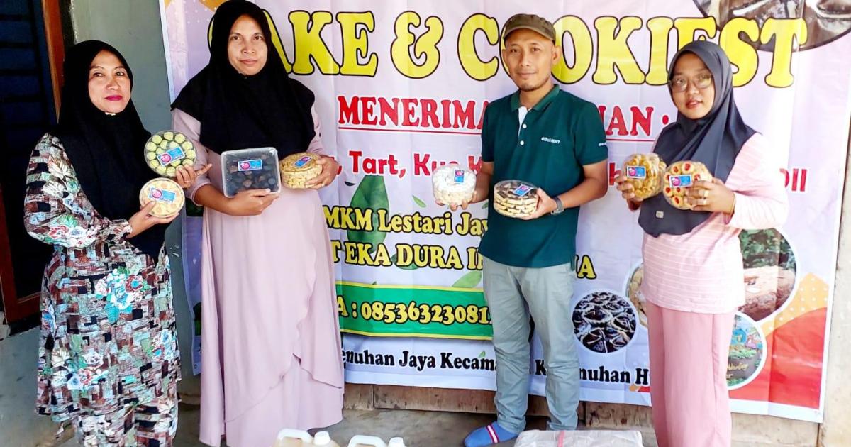 UMKM Lestari Jaya binaan PT EDI raih juara 3 Nasional yang ditaja Majalah Sawit Indonesia