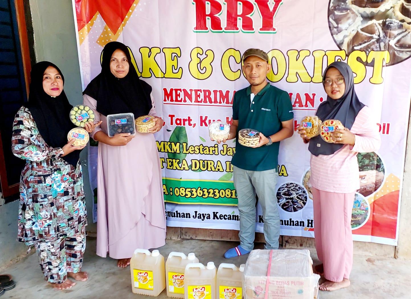 UMKM Lestari Jaya binaan PT EDI raih juara 3 Nasional yang ditaja Majalah Sawit Indonesia